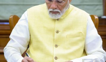 मोदी कैबिनेट की पहली मीटिंग