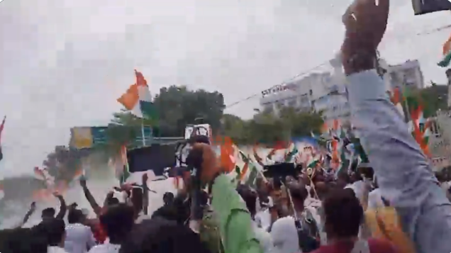 बिहार AK-47 विवाद सीवान गोलीकांड पर तेजस्वी यादव के मार्च पर सवाल