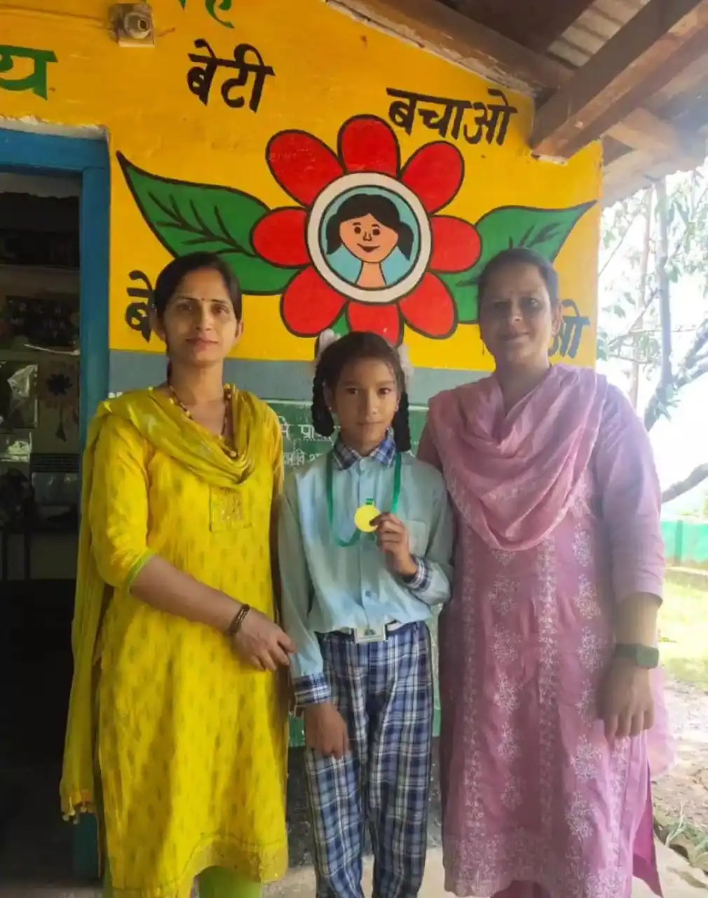 संसाधन नहीं, हौसला बना सहारा लता की प्रेरक सफलता की कहानी